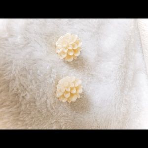 Cream colored Enamel flower earrings